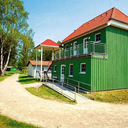 Djh Jugendherberge Born-Ibenhorst Exterior photo